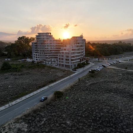 Allure Beach Resort Aparthotel 프리모르스코 외부 사진