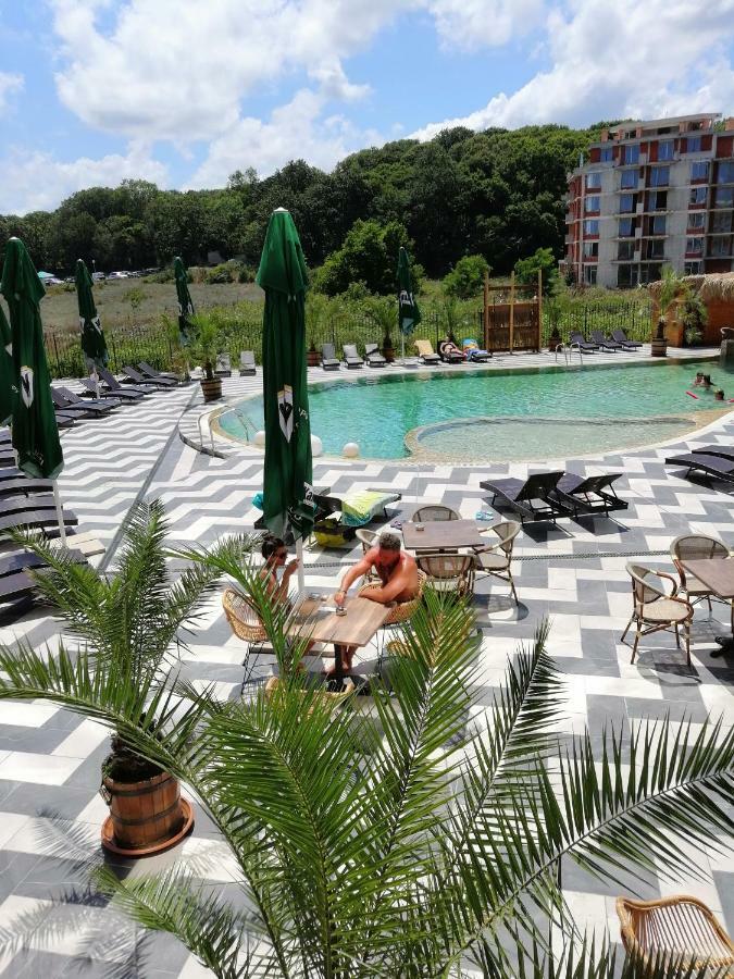 Allure Beach Resort Aparthotel 프리모르스코 외부 사진