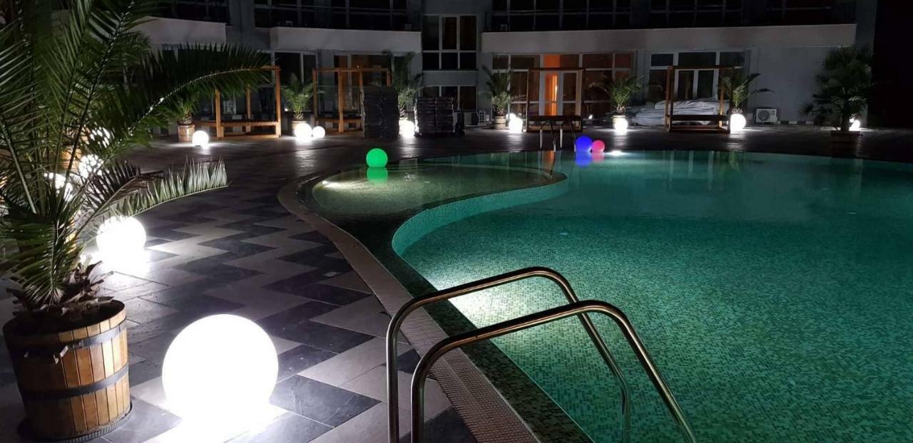Allure Beach Resort Aparthotel 프리모르스코 외부 사진